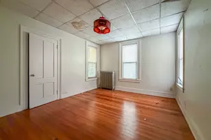21 Annawan St, Hartford, CT 06114 - Photo 17