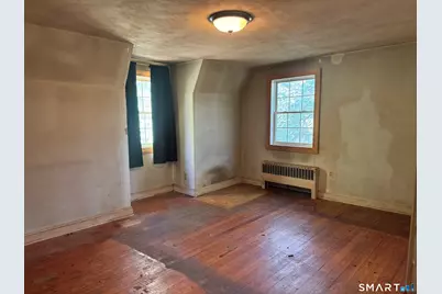 59 East Wintonbury Avenue, Bloomfield, CT 06002 - Photo 17