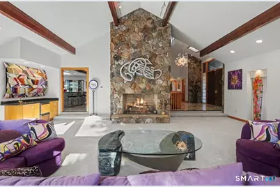 18 Merry Meet Circle, Fairfield, CT 06824 - Photo 7