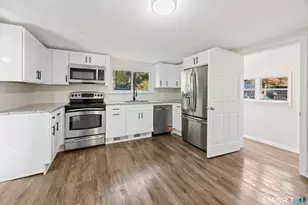 177 Wolcott St, Waterbury, CT 06705 - Photo 3