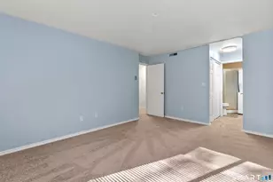 173 Candlewood Dr, South Windsor, CT 06074 - Photo 17