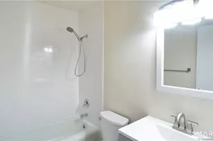 37 Ferris Ave, Norwalk, CT 06854 - Photo 7