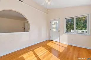 211 Phipps Dr, West Haven, CT 06516 - Photo 17