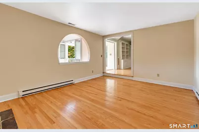 211 Phipps Drive, West Haven, CT 06516 - Photo 19