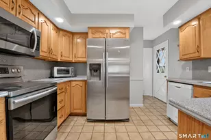 60 Round Hill Terrace, Milford, CT 06461 - Photo 7