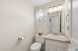 2 Suffolk Rd, Glastonbury, CT 06073 - Photo 23