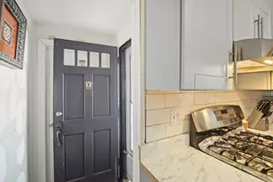 77 West Ave, Stamford, CT 06902 - Photo 17