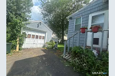 80 Marsdale Avenue, Bridgeport, CT 06606 - Photo 7