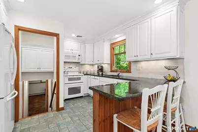 35 Aspen Ledges Road, Ridgefield, CT 06877 - Photo 9