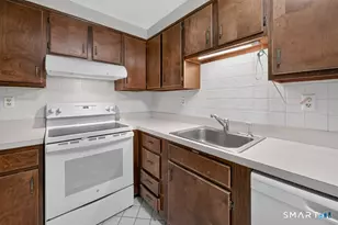 140 Captain Thomas Blvd, West Haven, CT 06516 - Photo 23