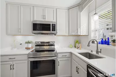 181 Sherbrooke Street #8, Bristol, CT 06010 - Photo 3