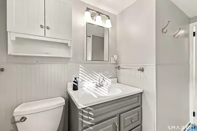 132 Cheney Lane, Newington, CT 06111 - Photo 21
