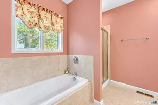 104 Periwinkle Dr, Middlebury, CT 06762 - Photo 21