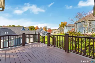 104 Periwinkle Dr, Middlebury, CT 06762 - Photo 5