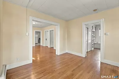 31 Wolcott Avenue #1, Torrington, CT 06790 - Photo 5