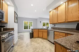 18 Tree Top Ln, East Windsor, CT 06016 - Photo 19