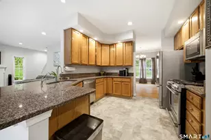 18 Tree Top Ln, East Windsor, CT 06016 - Photo 21