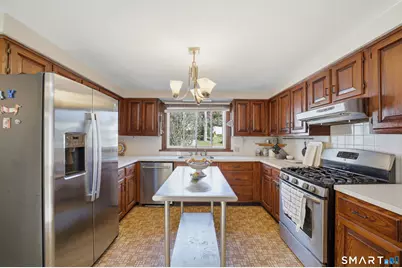 65 Bellmere Avenue, Stamford, CT 06906 - Photo 11