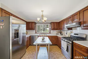 65 Bellmere Ave, Stamford, CT 06906 - Photo 11