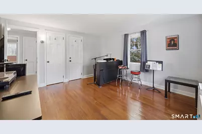 65 Bellmere Avenue, Stamford, CT 06906 - Photo 17