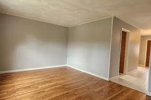 141 Flower Dr, Hamden, CT 06518 - Photo 17