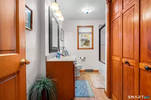 11 Crestwood Rd, Branford, CT 06405 - Photo 33