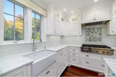 429 Eden Road, Stamford, CT 06907 - Photo 3