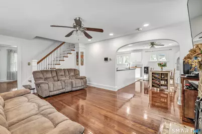 555 Windsor Avenue, Stratford, CT 06614 - Photo 5