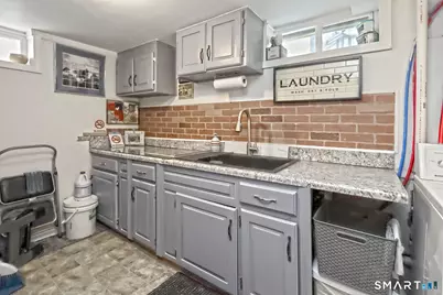 10 Glenmoor Drive, East Haven, CT 06512 - Photo 29