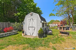 10 Glenmoor Dr, East Haven, CT 06512 - Photo 35