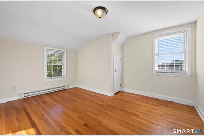 28 Lawndale Avenue, Bristol, CT 06010 - Photo 23