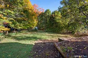 28 Lawndale Ave, Bristol, CT 06010 - Photo 33