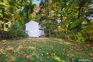 28 Lawndale Ave, Bristol, CT 06010 - Photo 35