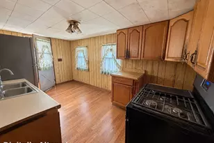17 Hill St, Milford, CT 06460 - Photo 13