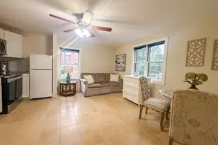 51 Franklin St, New London, CT 06320 - Photo 1