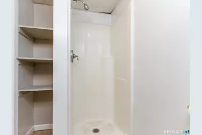 97 Brussels Avenue, Wethersfield, CT 06109 - Photo 27