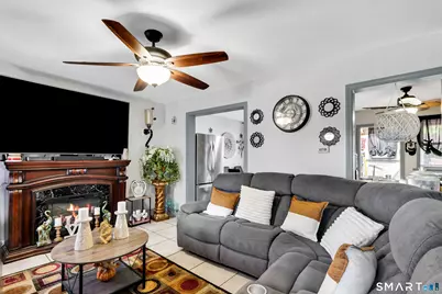 254 Hillside Avenue, Hartford, CT 06106 - Photo 3