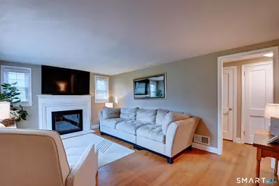 19 Shannon Road, East Hartford, CT 06118 - Photo 17