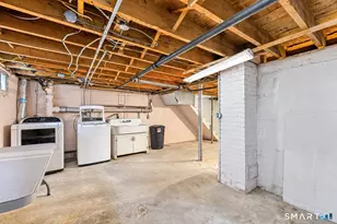349 Hills St, East Hartford, CT 06118 - Photo 31
