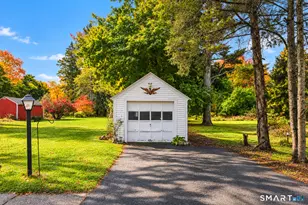 349 Hills St, East Hartford, CT 06118 - Photo 5