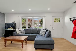 100 Fawn Dr, Stamford, CT 06905 - Photo 7