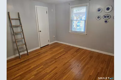 321 Middletown Avenue, Wethersfield, CT 06109 - Photo 19