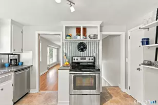 1360 Main St, Glastonbury, CT 06033 - Photo 9