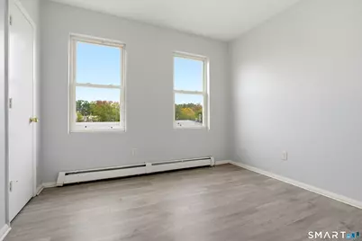 536 Gregory Street, Bridgeport, CT 06604 - Photo 33