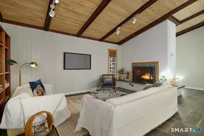 24 Saunders Lane, Ridgefield, CT 06877 - Photo 5
