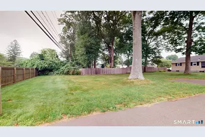 16 Arrow Street, Enfield, CT 06082 - Photo 29