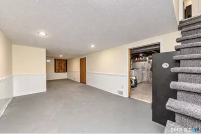 23 Mountain View Road, Ansonia, CT 06401 - Photo 37