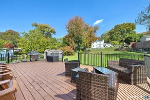 23 Mountain View Rd, Ansonia, CT 06401 - Photo 7