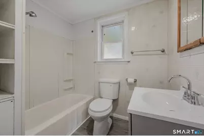 56 Hamilton Avenue, Groton, CT 06340 - Photo 15