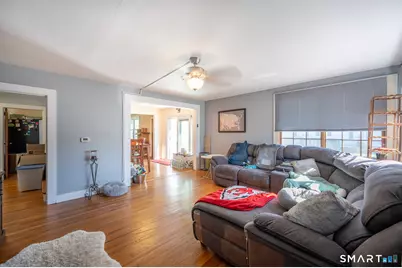398 Elm Street, Windsor Locks, CT 06096 - Photo 7